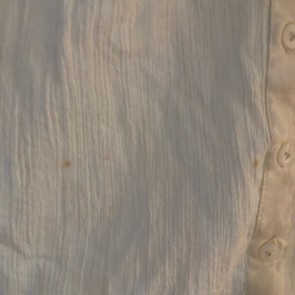 Free people boho top ! Gently used with two tiny stains (shown in pic) very cute - Picture 3 of 4